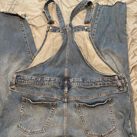Maternity overalls - Picture 2 of 3